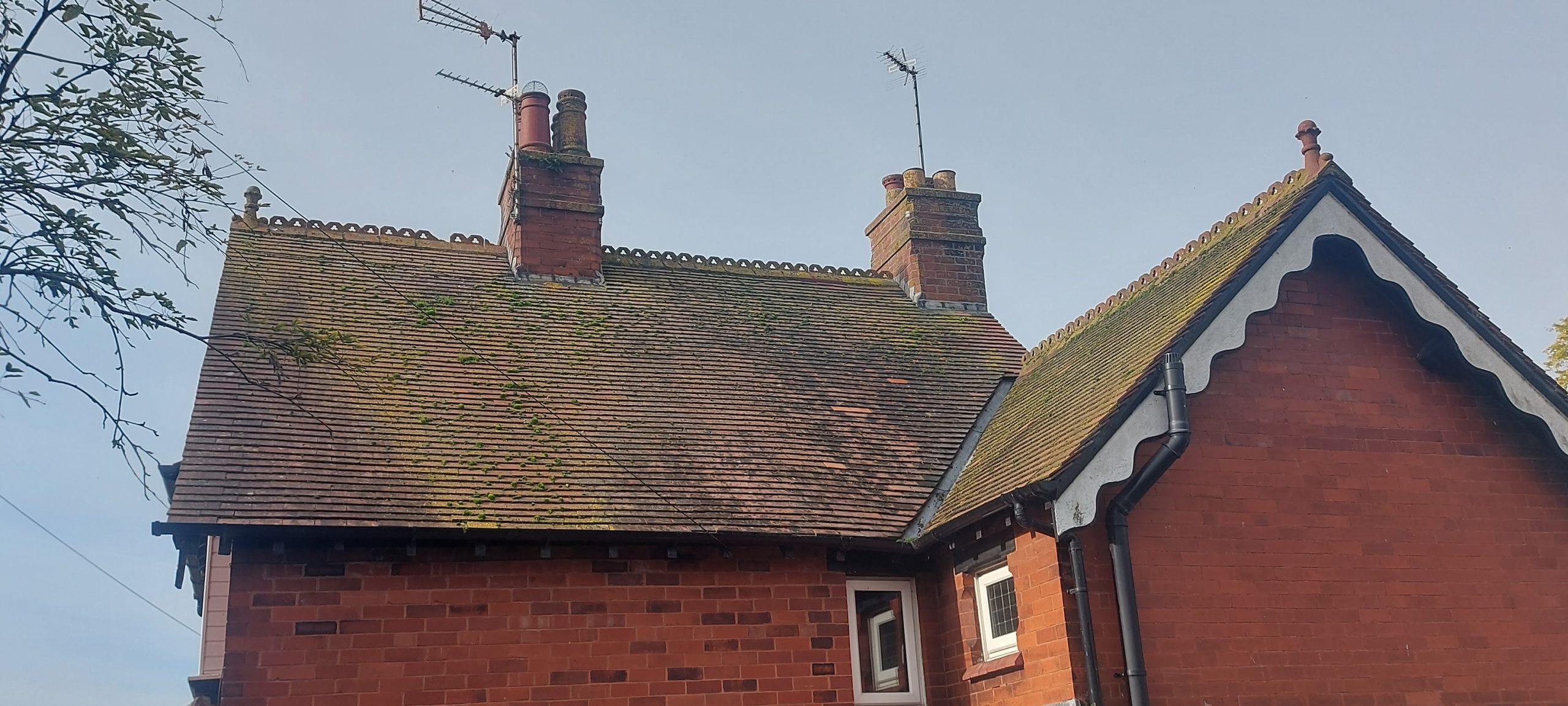 roof cleaning Clitheroe before3